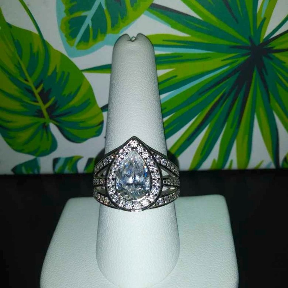 Pear Halo CZ Ring